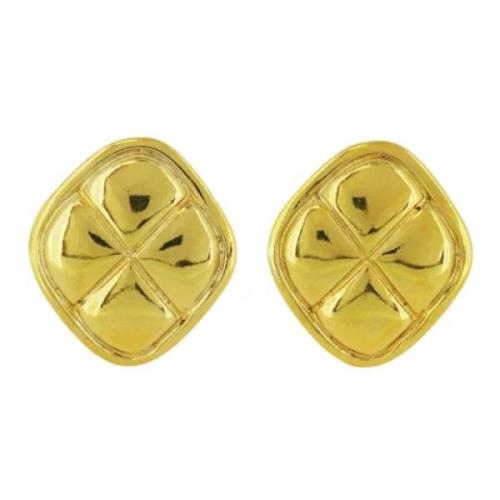 Pre-owned Metal earrings Chanel Vintage , Yellow , Dames