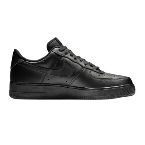 Zwarte Low LE Sneakers voor Vrouwen Nike , Black , Dames