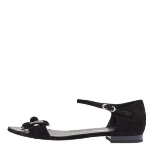 Pre-owned Suede sandals Chanel Vintage , Black , Dames