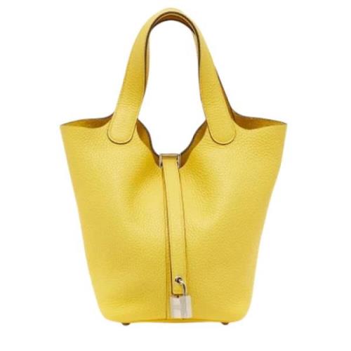 Pre-owned Leather shoulder-bags Hermès Vintage , Yellow , Dames