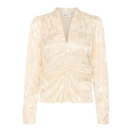 Feminine blouse met V-hals en lange mouwen Gestuz , Beige , Dames