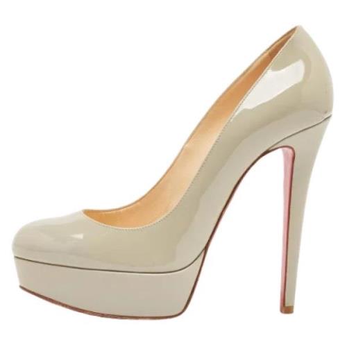 Pre-owned Leather heels Christian Louboutin Pre-owned , Gray , Dames