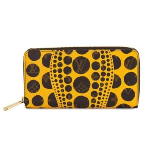 Pre-owned Fabric wallets Louis Vuitton Vintage , Yellow , Dames