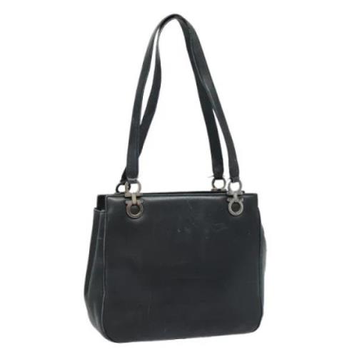 Pre-owned Leather shoulder-bags Salvatore Ferragamo Pre-owned , Black ...