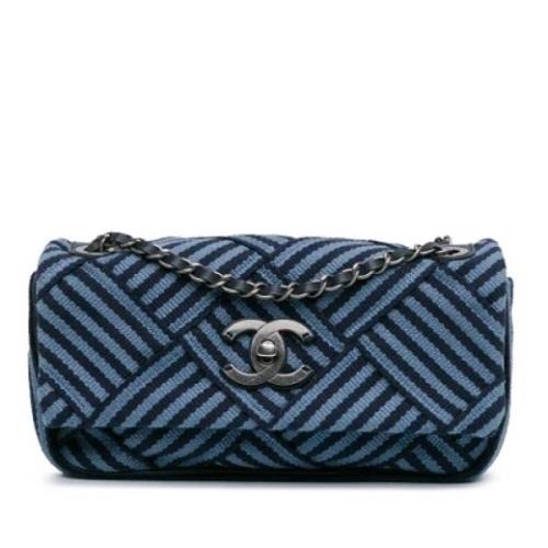 Pre-owned Canvas shoulder-bags Chanel Vintage , Blue , Dames