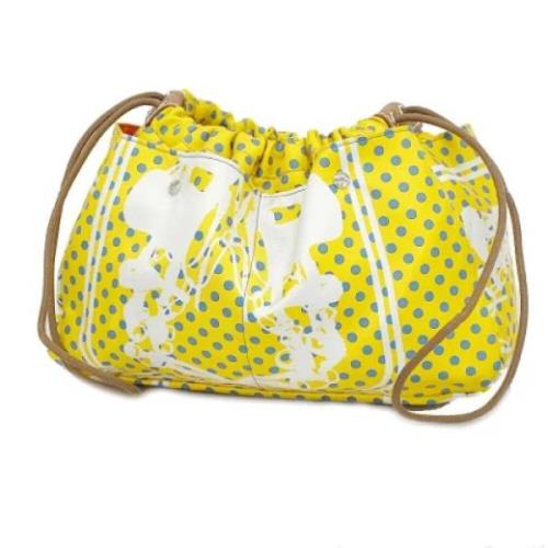 Pre-owned Silk pouches Hermès Vintage , Yellow , Dames