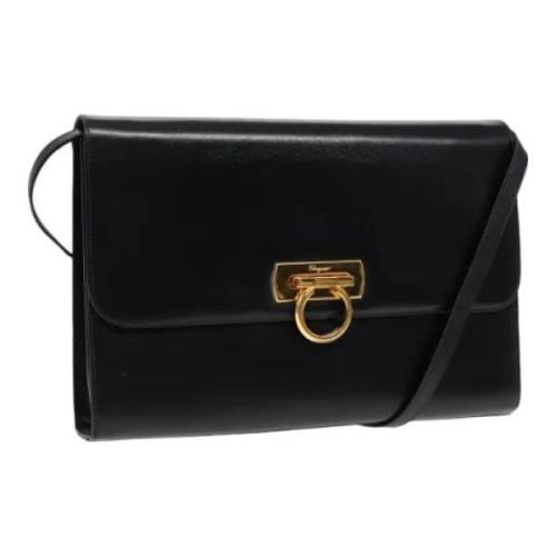 Pre-owned Leather shoulder-bags Salvatore Ferragamo Pre-owned , Black ...