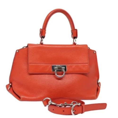 Pre-owned Leather handbags Salvatore Ferragamo Pre-owned , Red , Dames