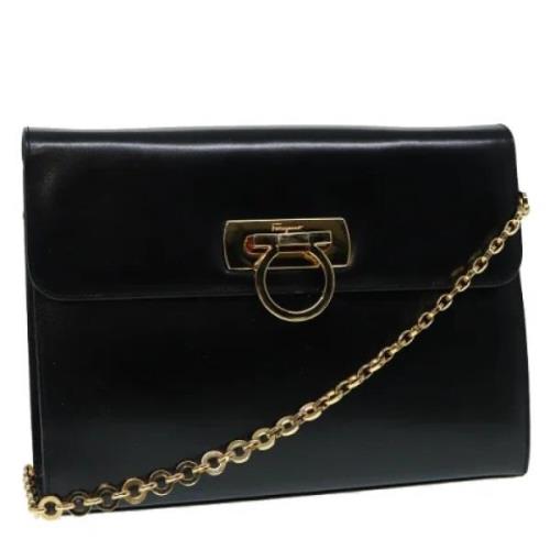 Pre-owned Leather shoulder-bags Salvatore Ferragamo Pre-owned , Black ...