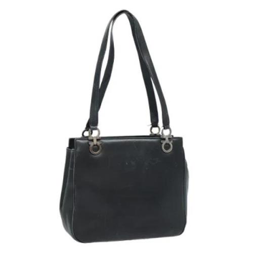 Pre-owned Leather shoulder-bags Salvatore Ferragamo Pre-owned , Black ...