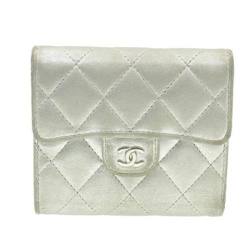 Pre-owned Leather wallets Chanel Vintage , Gray , Dames