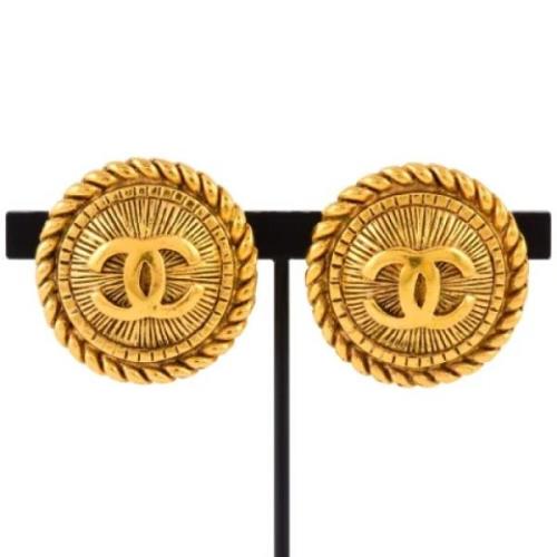 Pre-owned Metal chanel-jewelry Chanel Vintage , Yellow , Dames