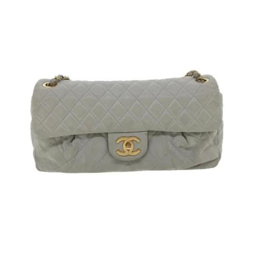 Pre-owned Leather chanel-bags Chanel Vintage , Gray , Dames