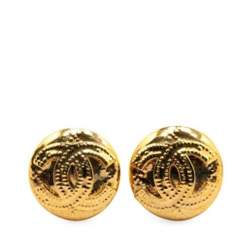 Pre-owned Metal earrings Chanel Vintage , Yellow , Dames