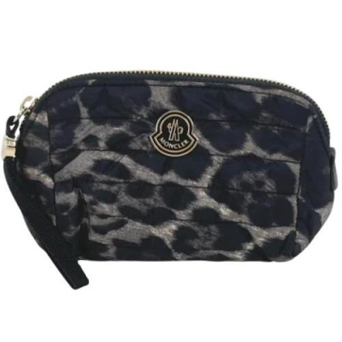 Pre-owned Fabric clutches Moncler Pre-owned , Black , Dames