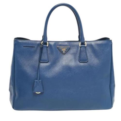 Pre-owned Leather prada-bags Prada Vintage , Blue , Dames