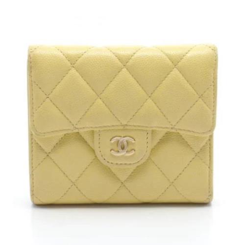 Pre-owned Leather wallets Chanel Vintage , Yellow , Dames