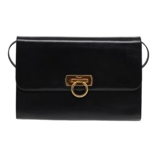 Pre-owned Leather shoulder-bags Salvatore Ferragamo Pre-owned , Black ...