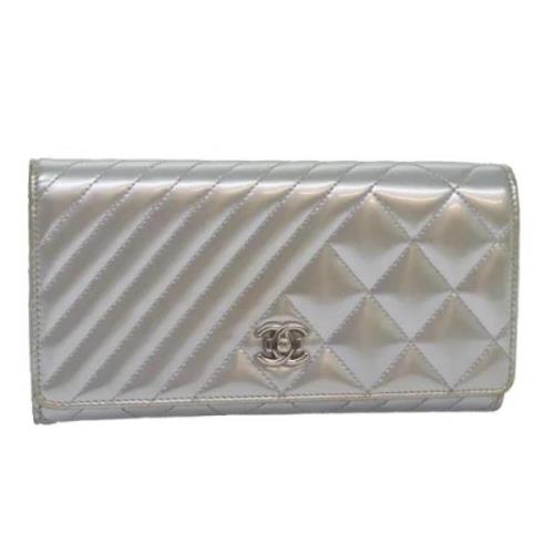 Pre-owned Coated canvas wallets Chanel Vintage , Gray , Dames