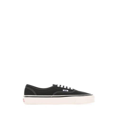 Stijlvolle en Comfortabele Sneakers voor Mannen Vans , Black , Heren