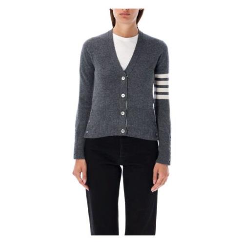 Luxe 4-Bar Classic V-Neck Cardigan Thom Browne , Gray , Dames