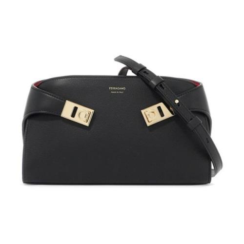 Gedestructureerde Leren Crossbody Tas met Gancini Gespen Salvatore Fer...