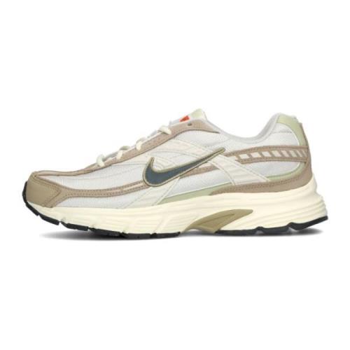 Beige Sneakers Stijlvolle Look Groen Accent Nike , Multicolor , Heren