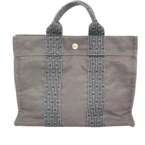 Pre-owned Canvas totes Hermès Vintage , Gray , Dames