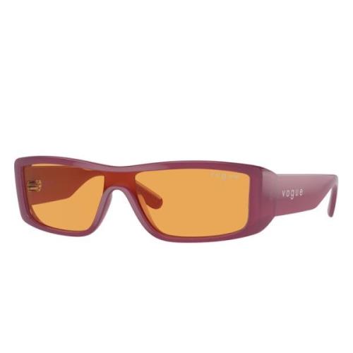 Opaline Paarse Zonnebril met Oranje Lenzen Vogue , Purple , Dames