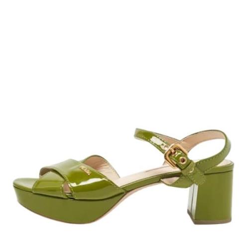 Pre-owned Leather sandals Prada Vintage , Green , Dames