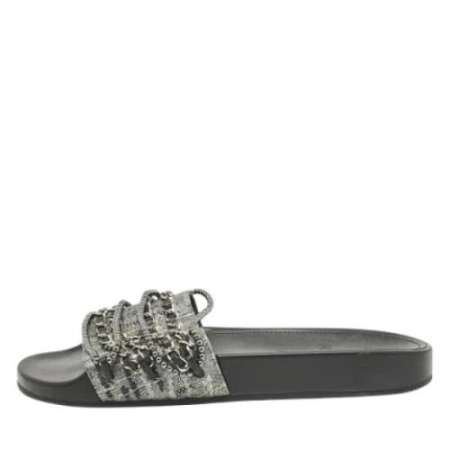 Pre-owned Lace flats Chanel Vintage , Gray , Dames