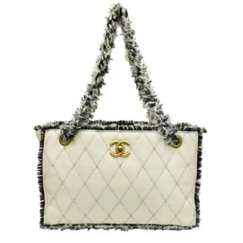 Pre-owned Leather chanel-bags Chanel Vintage , Beige , Dames