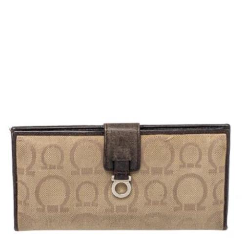 Pre-owned Canvas wallets Salvatore Ferragamo Pre-owned , Beige , Dames