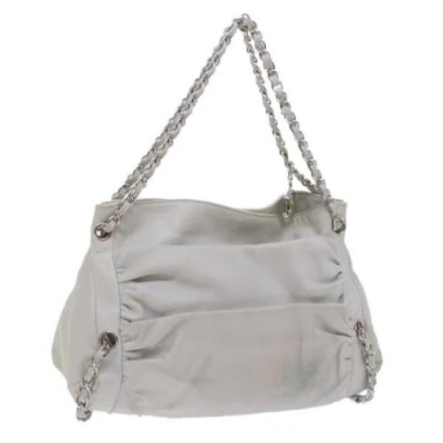 Pre-owned Leather chanel-bags Chanel Vintage , Gray , Dames