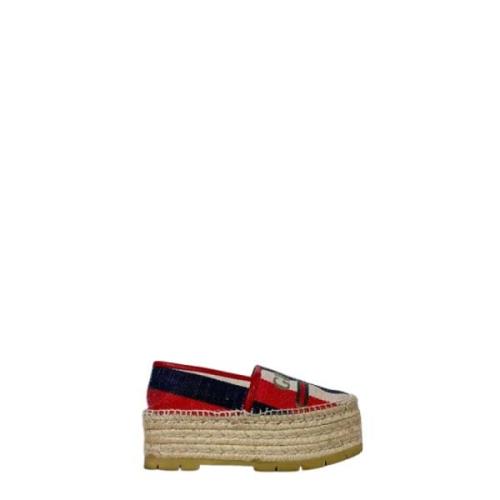 Pre-owned Canvas espadrilles Gucci Vintage , Red , Dames