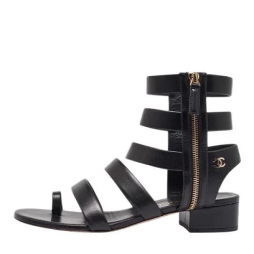 Pre-owned Leather sandals Chanel Vintage , Black , Dames