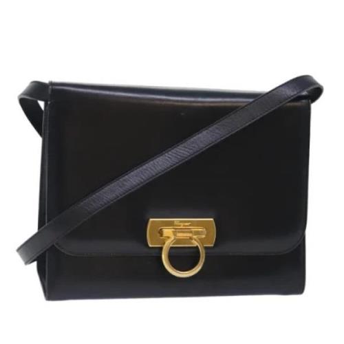 Pre-owned Leather shoulder-bags Salvatore Ferragamo Pre-owned , Black ...