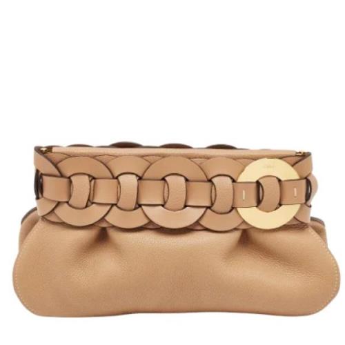 Pre-owned Leather clutches Chloé Pre-owned , Beige , Dames