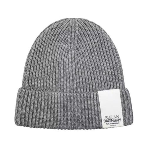 Grijze Monogram Beanie Wintermuts Ruslan Baginskiy , Gray , Dames