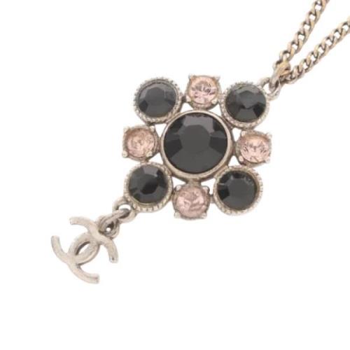 Pre-owned Metal necklaces Chanel Vintage , Gray , Dames