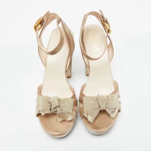 Pre-owned Leather sandals Prada Vintage , Beige , Dames