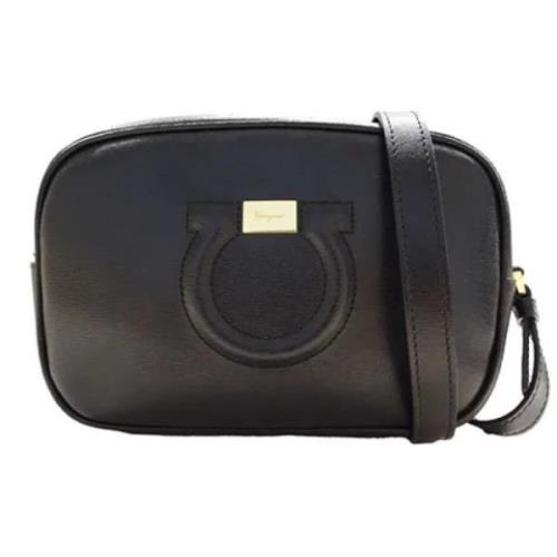 Pre-owned Leather shoulder-bags Salvatore Ferragamo Pre-owned , Black ...