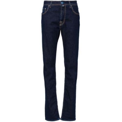 Slim Fit Donkerblauwe Jeans met Gouden en Blauwe Stiksels Jacob Cohën ...