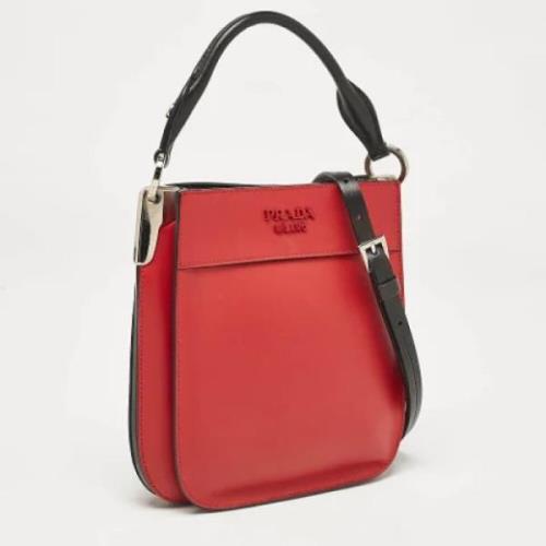 Pre-owned Leather handbags Prada Vintage , Red , Dames