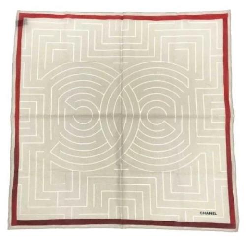 Pre-owned Cotton scarves Chanel Vintage , Beige , Dames