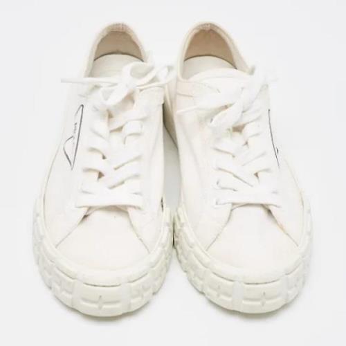 Pre-owned Canvas sneakers Prada Vintage , White , Dames