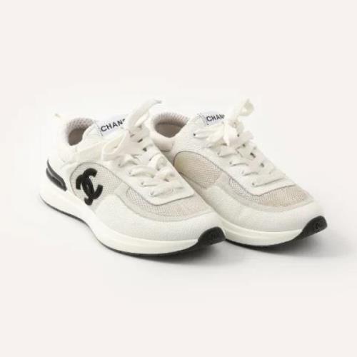 Pre-owned Canvas sneakers Chanel Vintage , White , Dames