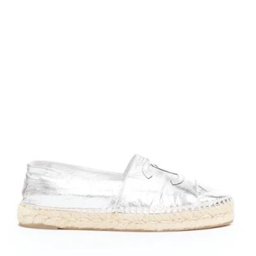 Pre-owned Leather espadrilles Chanel Vintage , Gray , Dames