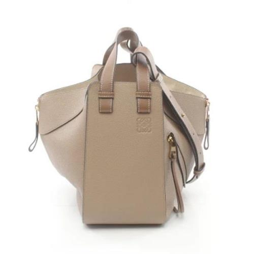 Pre-owned Leather handbags Loewe Pre-owned , Beige , Dames