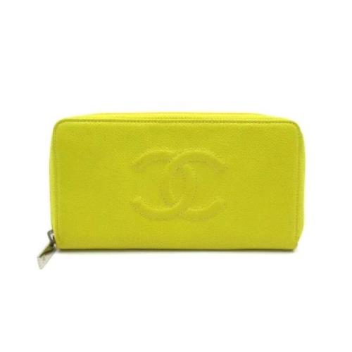 Pre-owned Leather wallets Chanel Vintage , Yellow , Dames